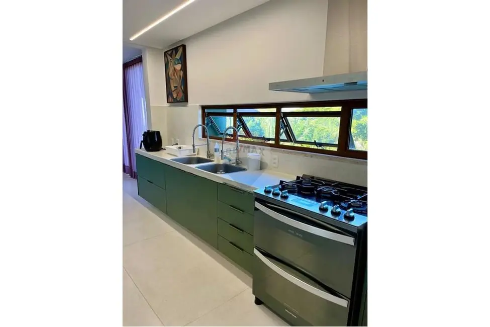 Casa de Condomínio com 5 quartos à venda e para alugar, 350m2 em Mata De Sao Joao - BA - imagem 3 Foto 3 de Casa de Condomínio com 5 quartos à venda e para alugar, 350m2 em Mata De Sao Joao - BA