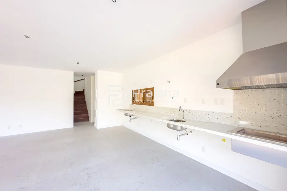 Foto 6 de Casa de Condomínio com 4 quartos à venda, 180m2 em Camacari - BA