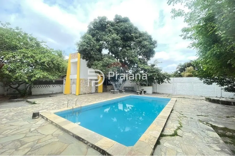Foto 1 de Casa com 3 quartos à venda, 400m2 em Centro, Irara - BA