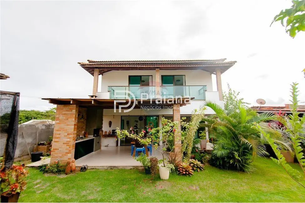 Foto 1 de Casa com 3 quartos à venda, 234m2 em Camacari - BA