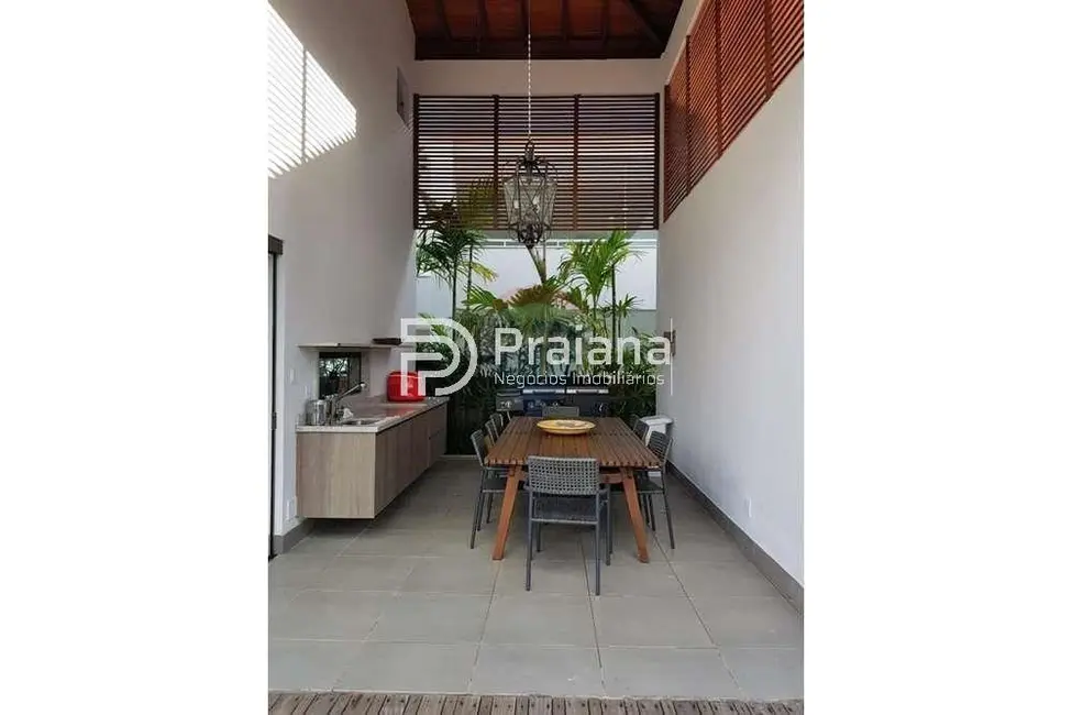 Foto 9 de Casa com 4 quartos para alugar, 200m2 em Camacari - BA