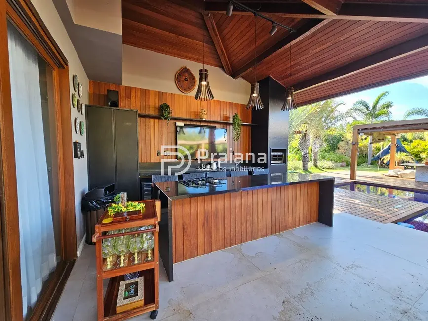 Casa de Condomínio com 4 quartos à venda e para alugar, 400m2 em Mata De Sao Joao - BA - imagem 3 Foto 3 de Casa de Condomínio com 4 quartos à venda e para alugar, 400m2 em Mata De Sao Joao - BA