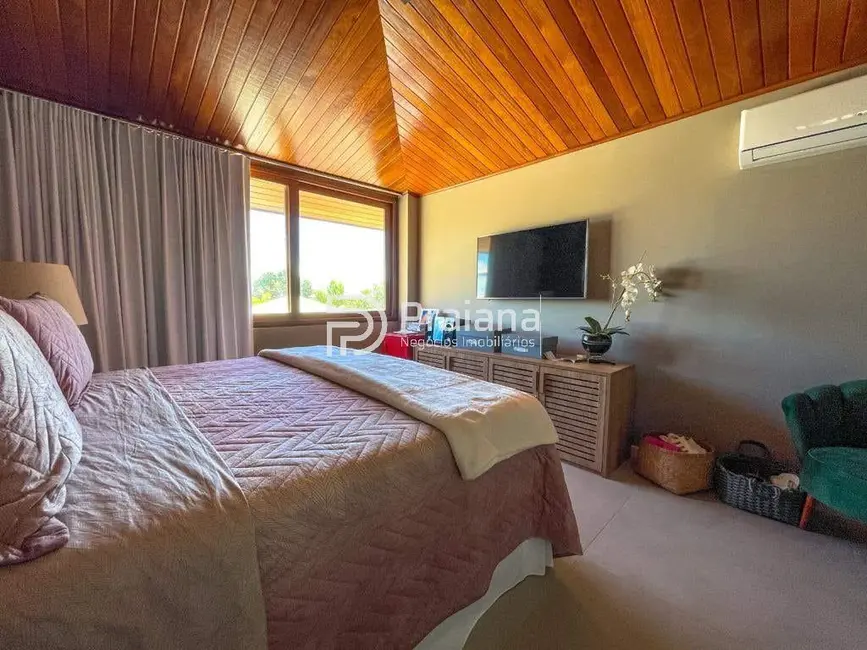 Casa de Condomínio com 4 quartos à venda e para alugar, 400m2 em Mata De Sao Joao - BA - imagem 6 Foto 6 de Casa de Condomínio com 4 quartos à venda e para alugar, 400m2 em Mata De Sao Joao - BA