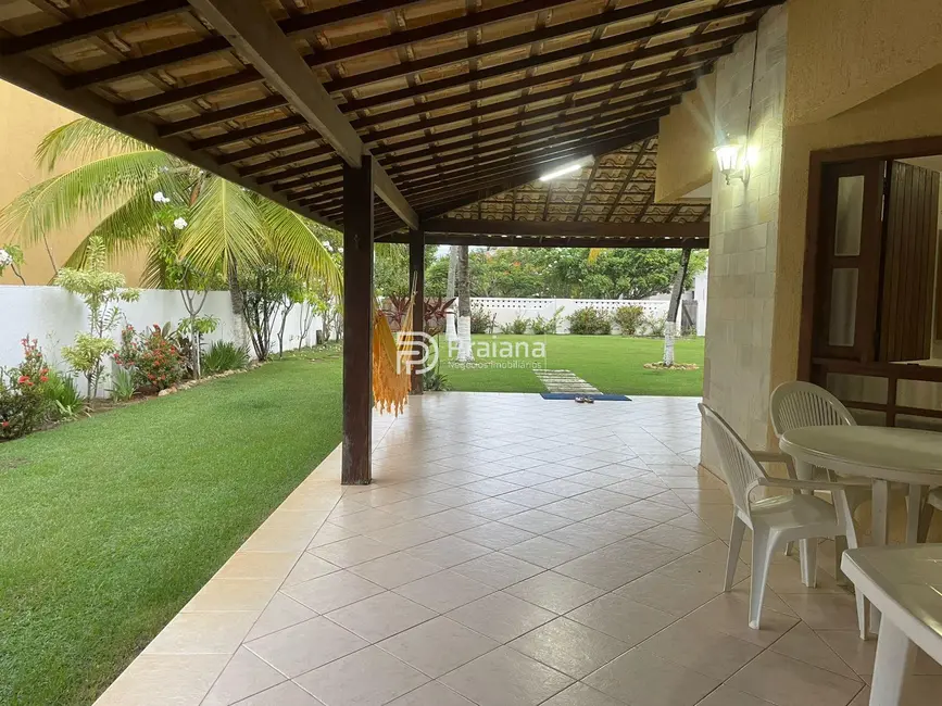 Foto 4 de Casa de Condomínio com 4 quartos para alugar, 250m2 em Camacari - BA