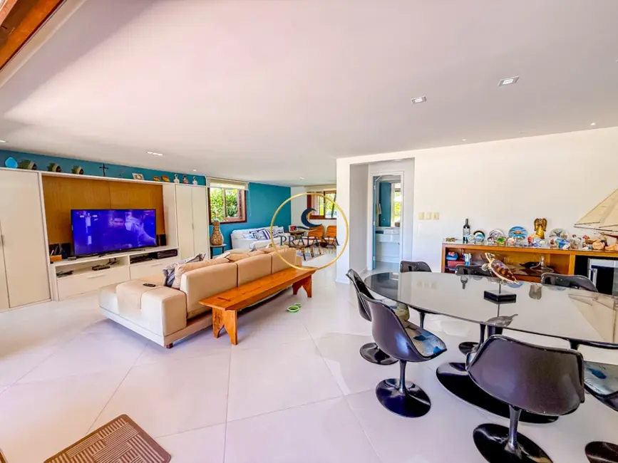 Foto 1 de Casa de Condomínio com 4 quartos à venda e para alugar, 660m2 em Mata De Sao Joao - BA