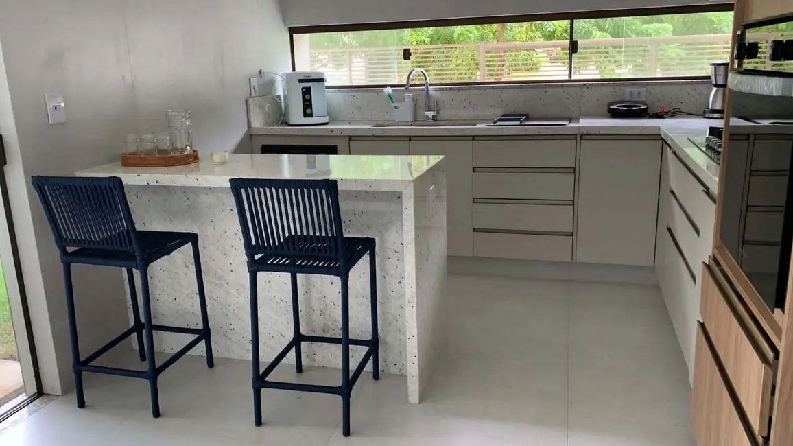 Foto 9 de Casa de Condomínio com 5 quartos à venda, 400m2 em Camacari - BA