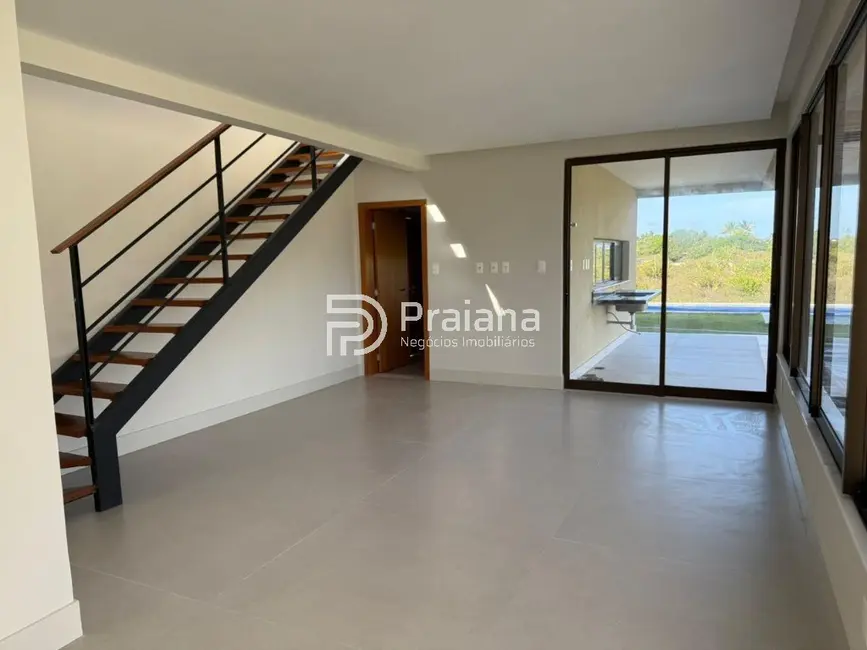 Foto 3 de Casa de Condomínio com 5 quartos à venda, 304m2 em Mata De Sao Joao - BA