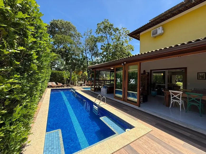 Foto 1 de Casa de Condomínio com 5 quartos à venda e para alugar, 128m2 em Mata De Sao Joao - BA