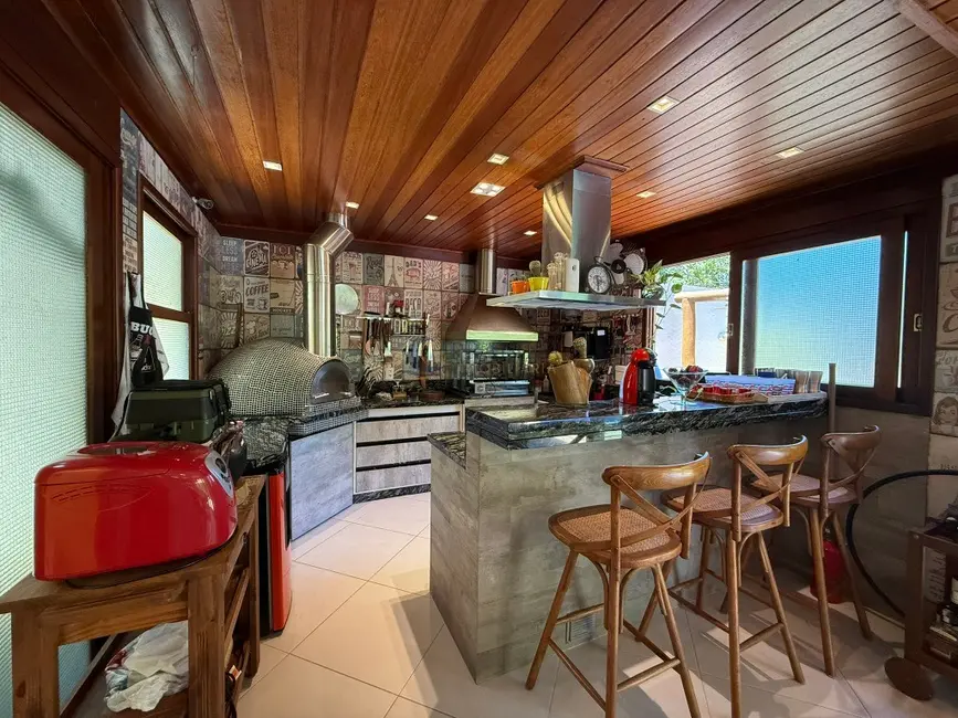 Foto 8 de Casa de Condomínio com 5 quartos à venda e para alugar, 128m2 em Mata De Sao Joao - BA