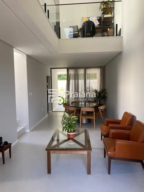 Foto 3 de Casa de Condomínio com 3 quartos à venda, 180m2 em Camacari - BA