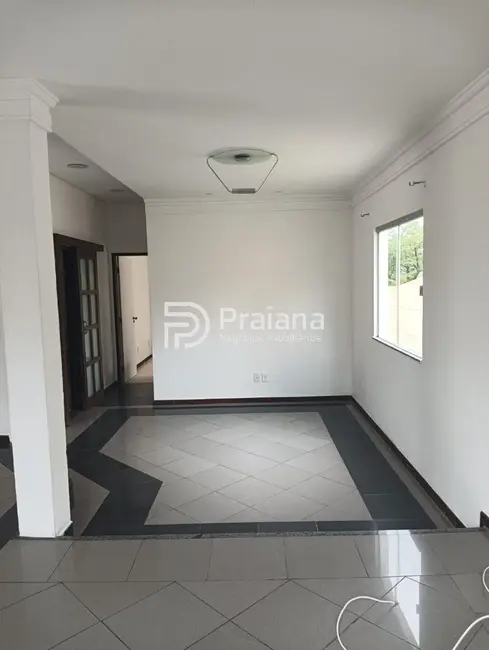 Foto 3 de Casa de Condomínio com 4 quartos à venda, 450m2 em Lauro De Freitas - BA
