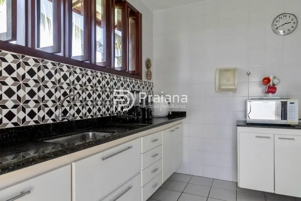 Foto 7 de Casa de Condomínio com 4 quartos para alugar, 320m2 em Camacari - BA