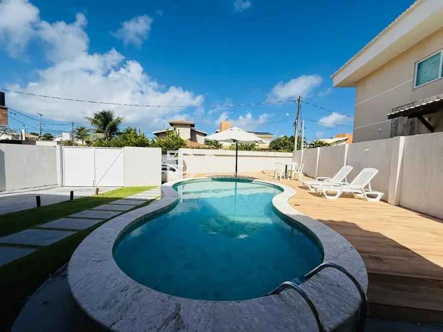 Foto 1 de Casa de Condomínio com 5 quartos para alugar, 300m2 em Camacari - BA