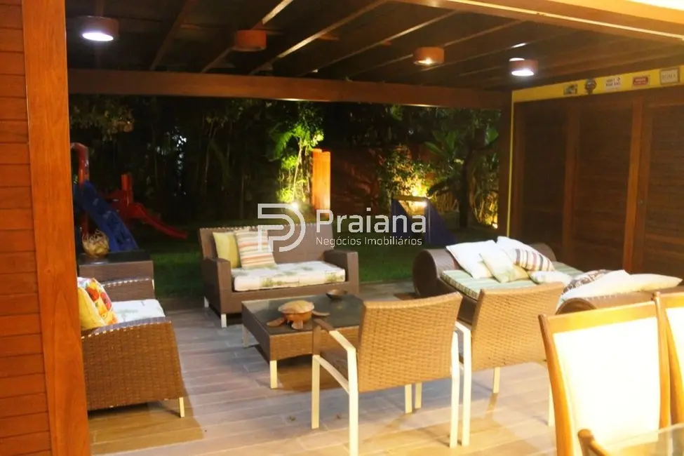 Casa de Condomínio com 4 quartos para alugar, 300m2 em Mata De Sao Joao - BA - imagem 9 Foto 9 de Casa de Condomínio com 4 quartos para alugar, 300m2 em Mata De Sao Joao - BA