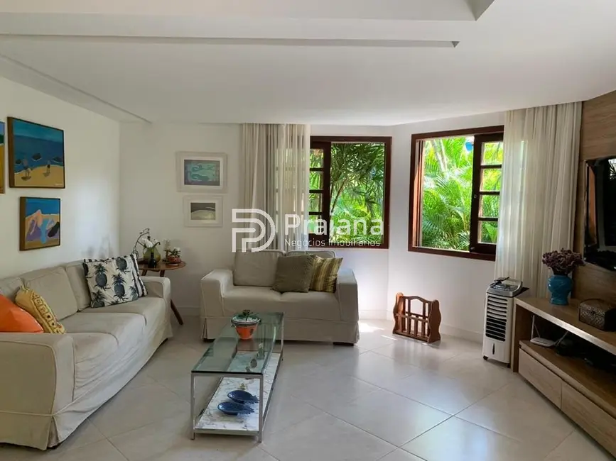 Casa de Condomínio com 4 quartos para alugar, 300m2 em Mata De Sao Joao - BA - imagem 2 Foto 2 de Casa de Condomínio com 4 quartos para alugar, 300m2 em Mata De Sao Joao - BA