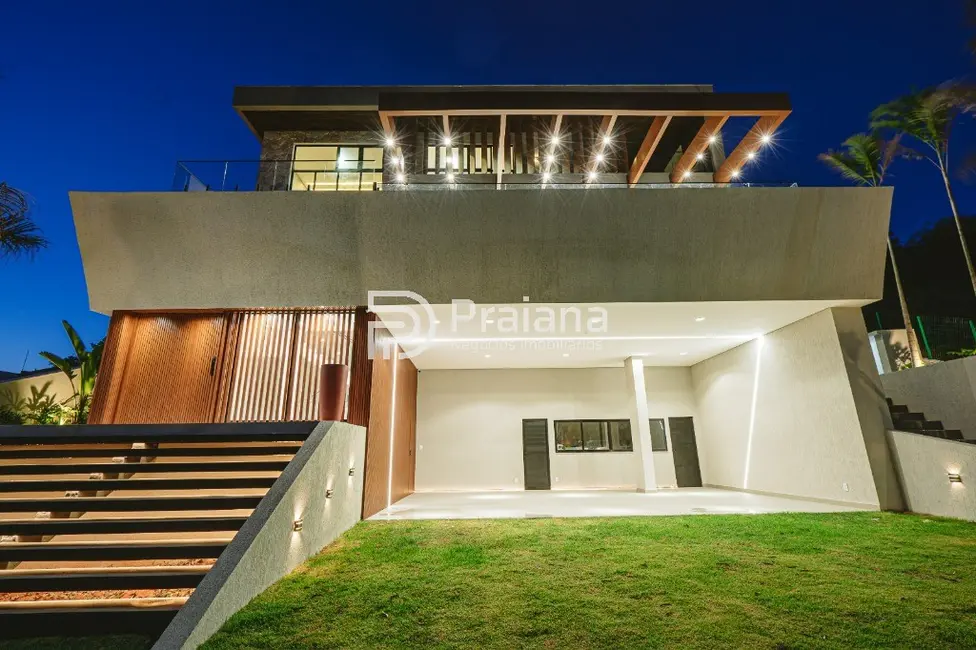 Foto 1 de Casa de Condomínio com 5 quartos à venda e para alugar, 650m2 em Alphaville II, Salvador - BA