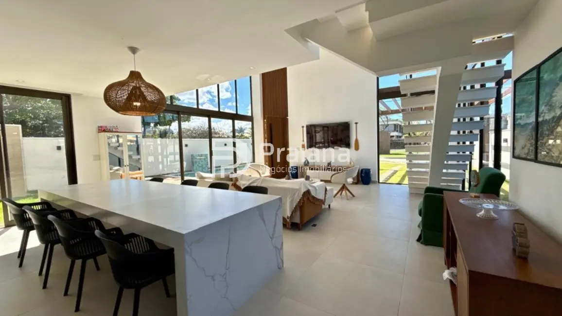 Foto 8 de Casa de Condomínio com 7 quartos à venda, 321m2 em Camacari - BA