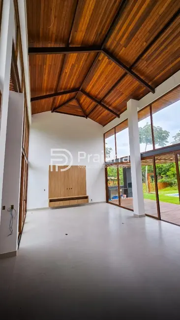 Casa de Condomínio com 6 quartos à venda, 400m2 em Mata De Sao Joao - BA - imagem 9 Foto 9 de Casa de Condomínio com 6 quartos à venda, 400m2 em Mata De Sao Joao - BA