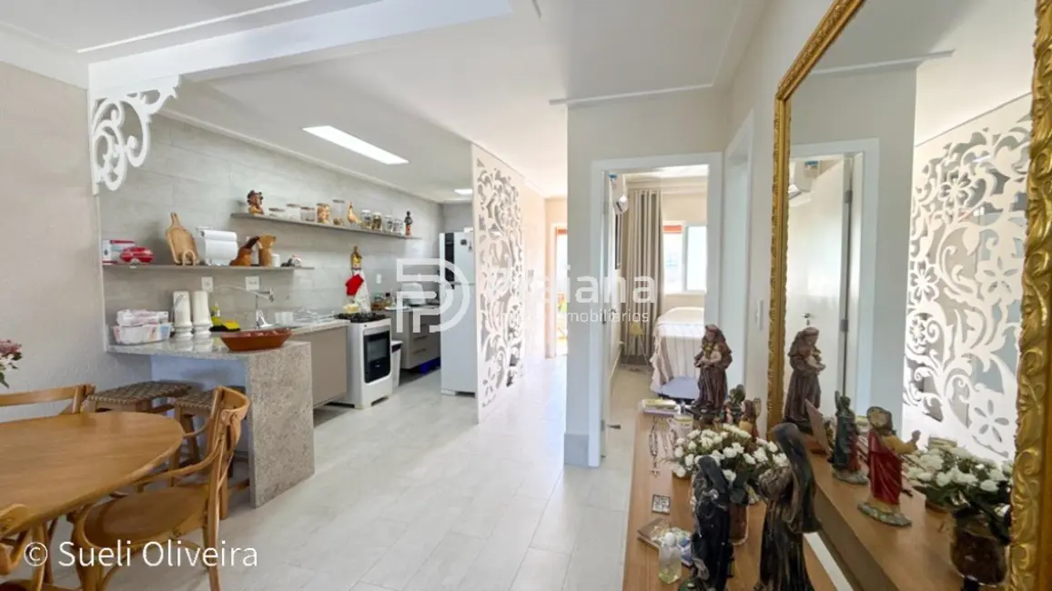 Foto 3 de Apartamento com 2 quartos à venda, 70m2 em Camacari - BA