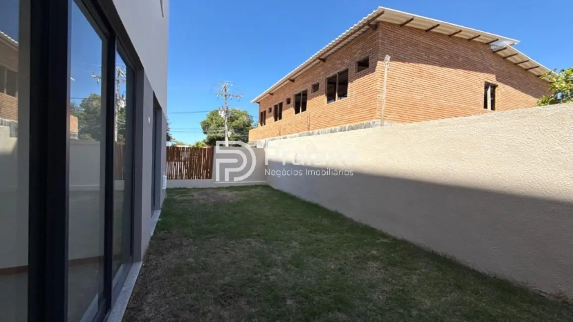 Foto 4 de Apartamento com 2 quartos à venda, 83m2 em Camacari - BA