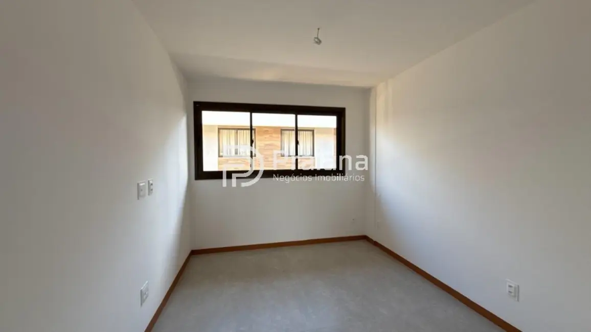 Foto 3 de Apartamento com 2 quartos à venda, 79m2 em Camacari - BA