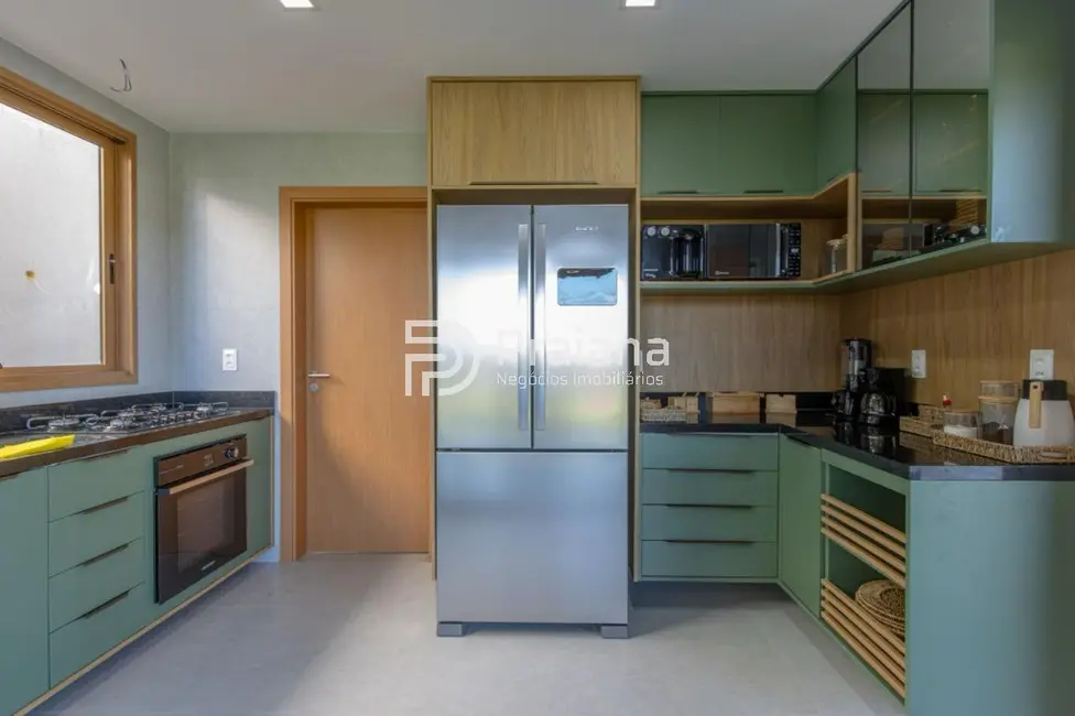 Foto 7 de Casa de Condomínio com 5 quartos à venda e para alugar, 400m2 em Mata De Sao Joao - BA