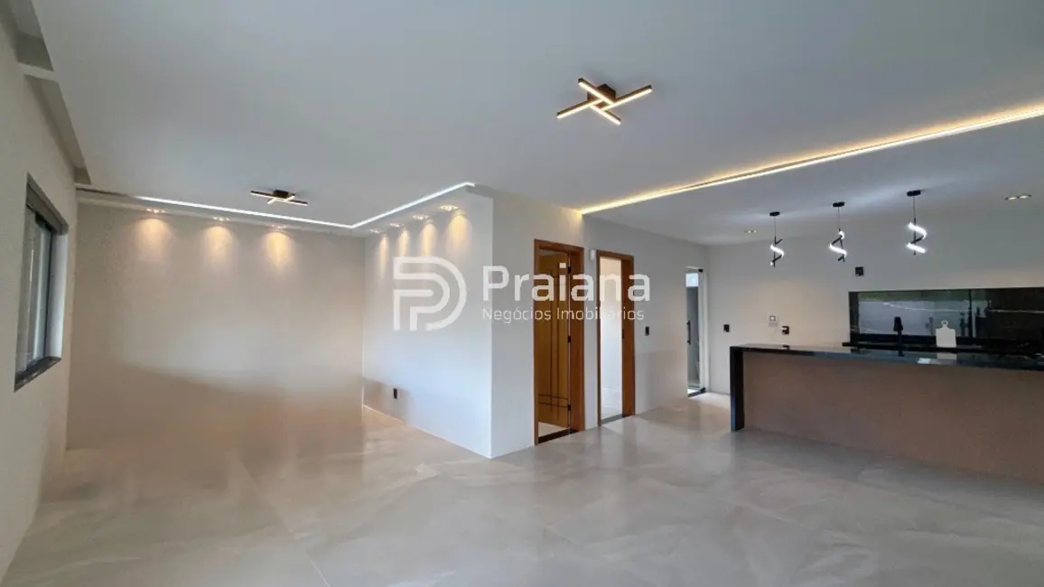 Foto 3 de Casa de Condomínio com 4 quartos à venda, 145m2 em Camacari - BA