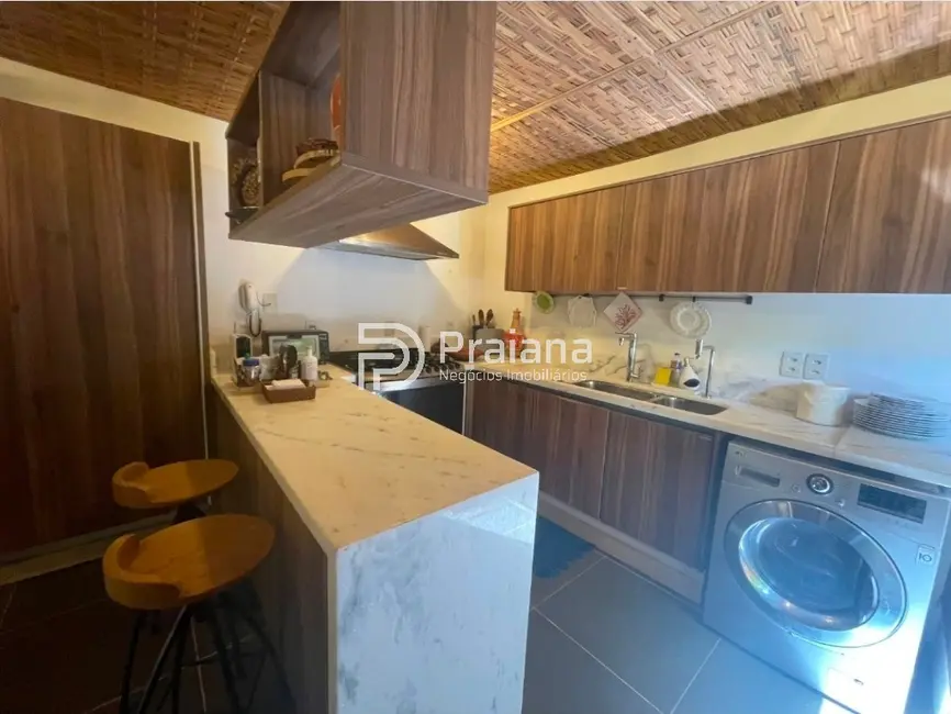 Foto 3 de Apartamento com 2 quartos à venda, 83m2 em Camacari - BA