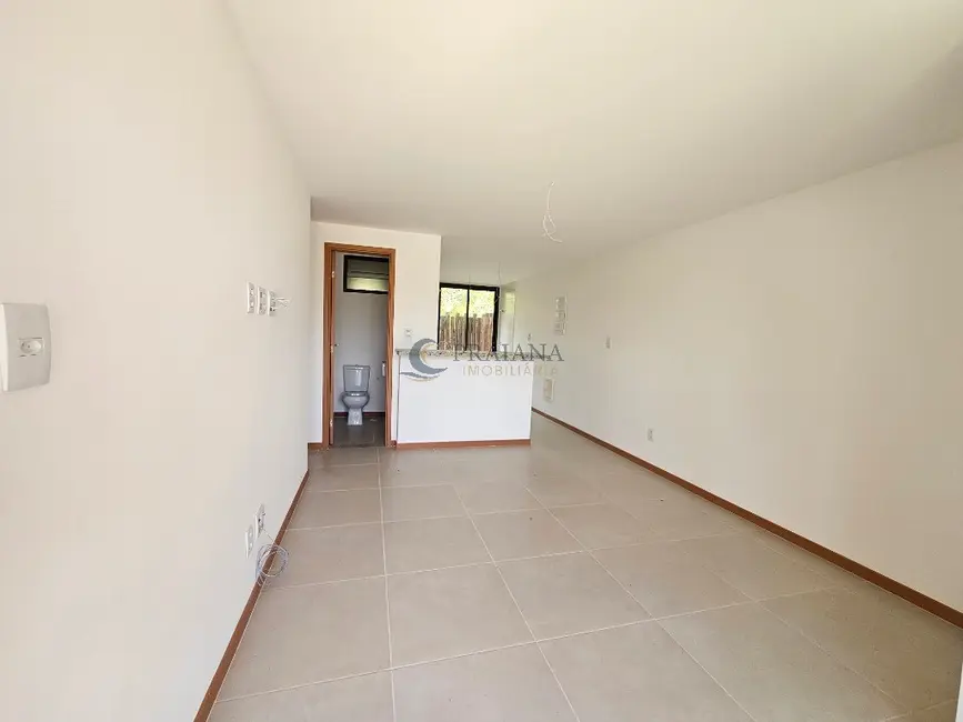 Foto 4 de Apartamento com 2 quartos à venda, 65m2 em Camacari - BA