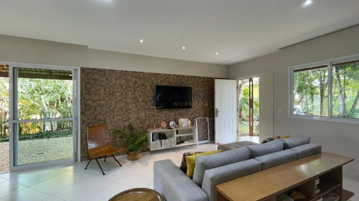 Casa de Condomínio com 4 quartos à venda, 128m2 em Mata De Sao Joao - BA - imagem 1 Foto 1 de Casa de Condomínio com 4 quartos à venda, 128m2 em Mata De Sao Joao - BA
