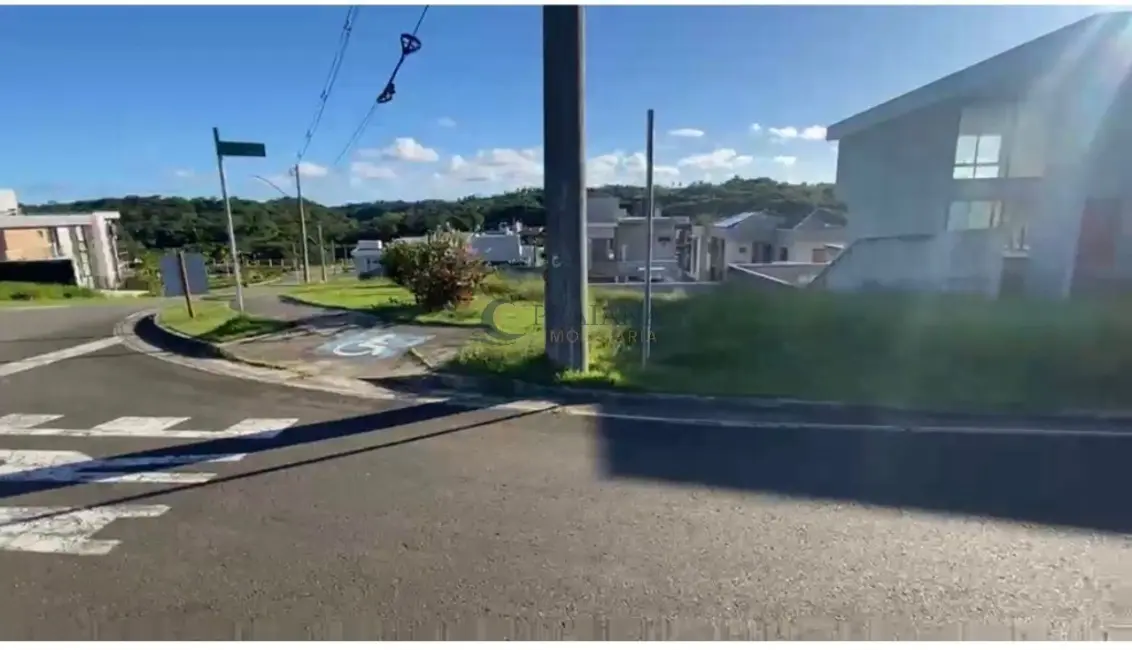 Foto 2 de Terreno / Lote à venda, 543m2 em Camacari - BA