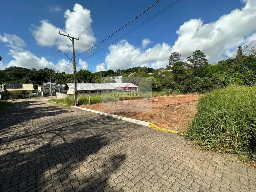 Foto 3 de Terreno / Lote à venda, 312m2 em Centro, Nova Santa Rita - RS