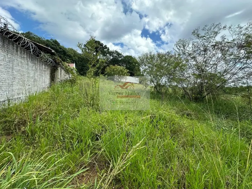 Foto 4 de Terreno / Lote à venda, 200m2 em Nova Santa Rita - RS
