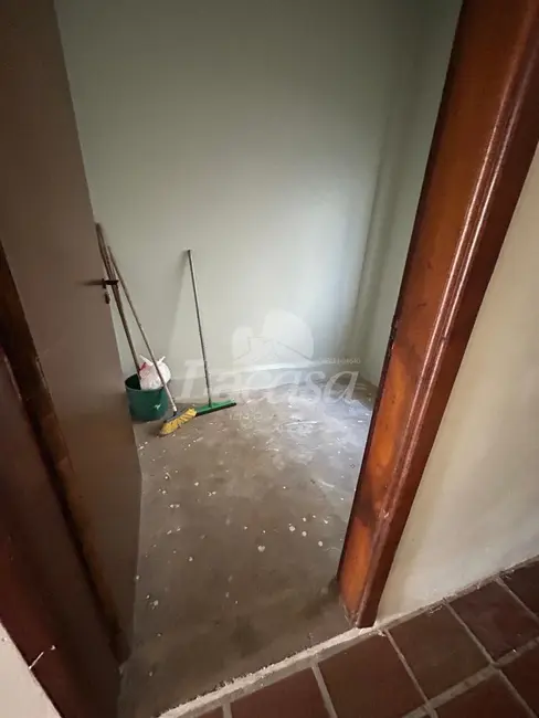 Foto 6 de Sobrado com 2 quartos à venda, 143m2 em Centro, Guarapuava - PR