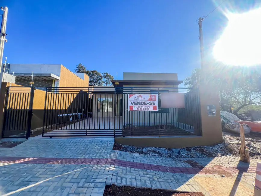 Foto 1 de Casa com 3 quartos à venda, 80m2 em Vila Bela, Guarapuava - PR