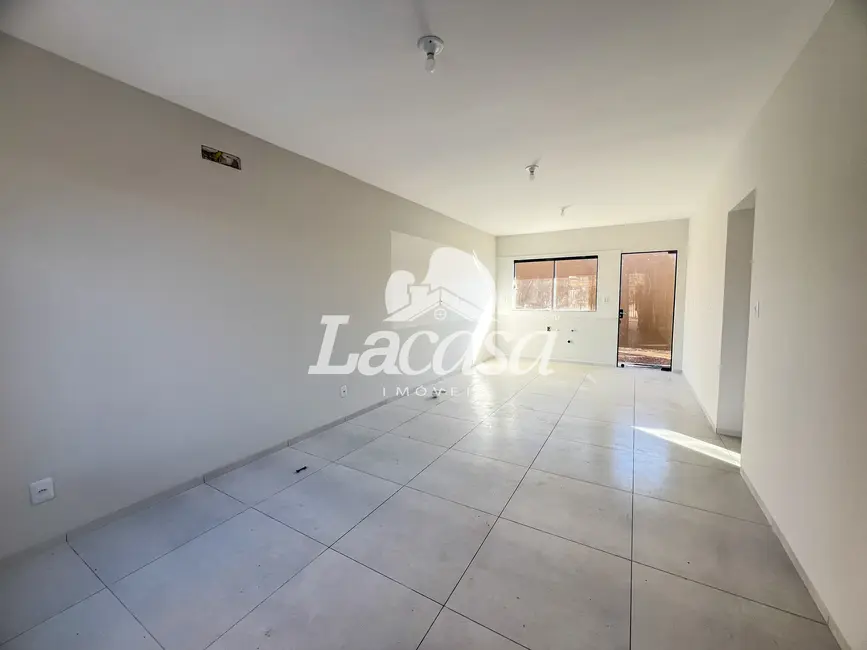 Foto 4 de Casa com 3 quartos à venda, 80m2 em Vila Bela, Guarapuava - PR