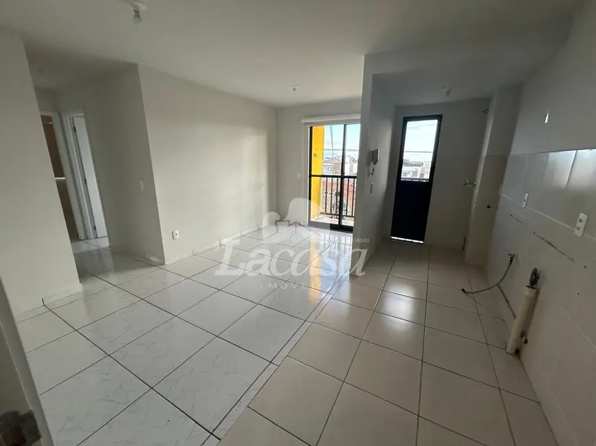 Foto 3 de Apartamento com 3 quartos à venda, 60m2 em Boqueirão, Guarapuava - PR