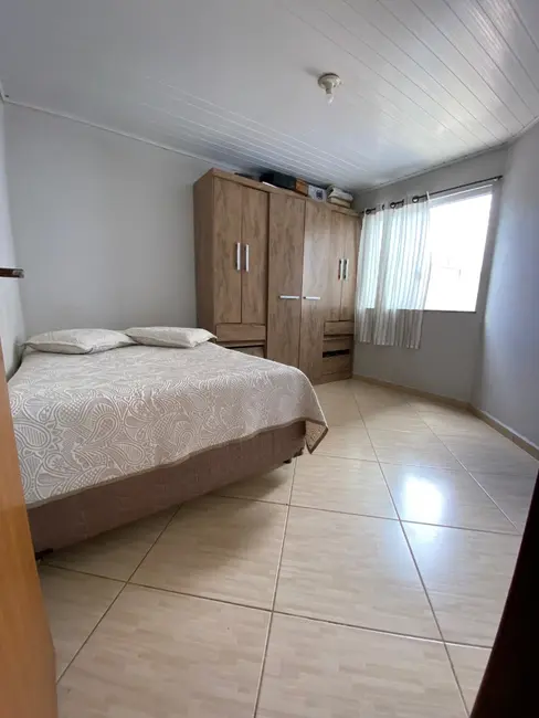 Foto 4 de Casa com 2 quartos à venda, 60m2 em Vila Bela, Guarapuava - PR