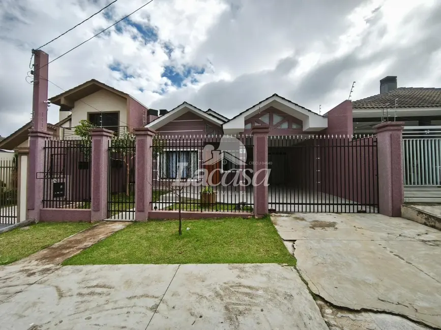 Foto 1 de Casa com 2 quartos à venda, 130m2 em Batel, Guarapuava - PR