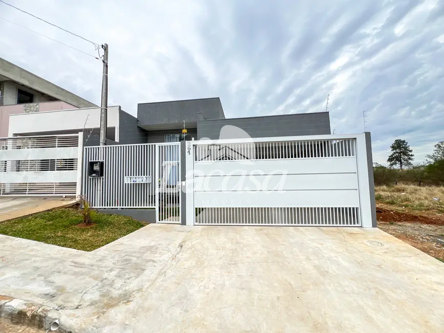 Foto 1 de Casa com 3 quartos à venda, 137m2 em Batel, Guarapuava - PR