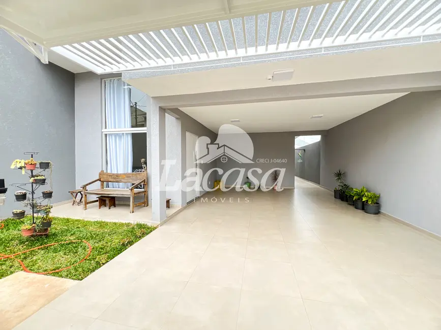 Foto 3 de Casa com 3 quartos à venda, 137m2 em Batel, Guarapuava - PR