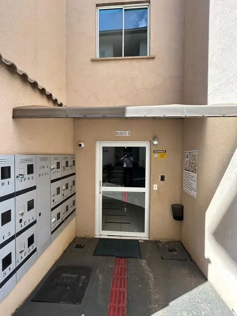 Foto 8 de Apartamento com 2 quartos à venda, 48m2 em Guarapuava - PR