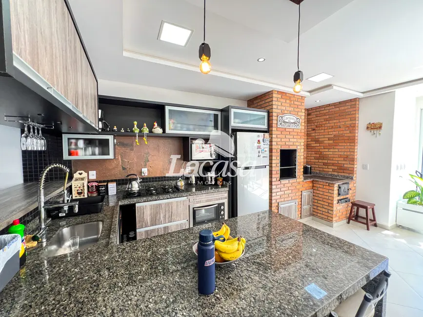 Foto 9 de Sobrado com 2 quartos à venda, 170m2 em Alto da XV, Guarapuava - PR