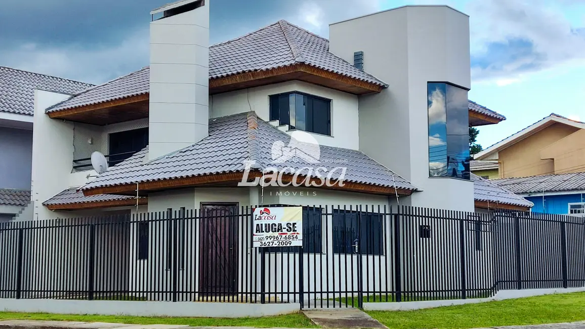 Foto 1 de Sobrado com 3 quartos para alugar, 240m2 em Santana, Guarapuava - PR