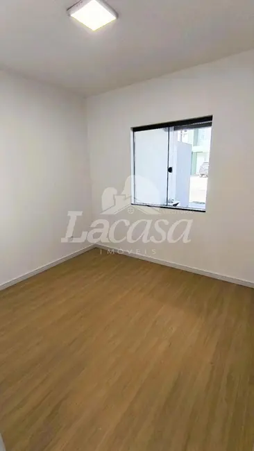 Foto 6 de Casa com 3 quartos à venda, 92m2 em Boqueirão, Guarapuava - PR