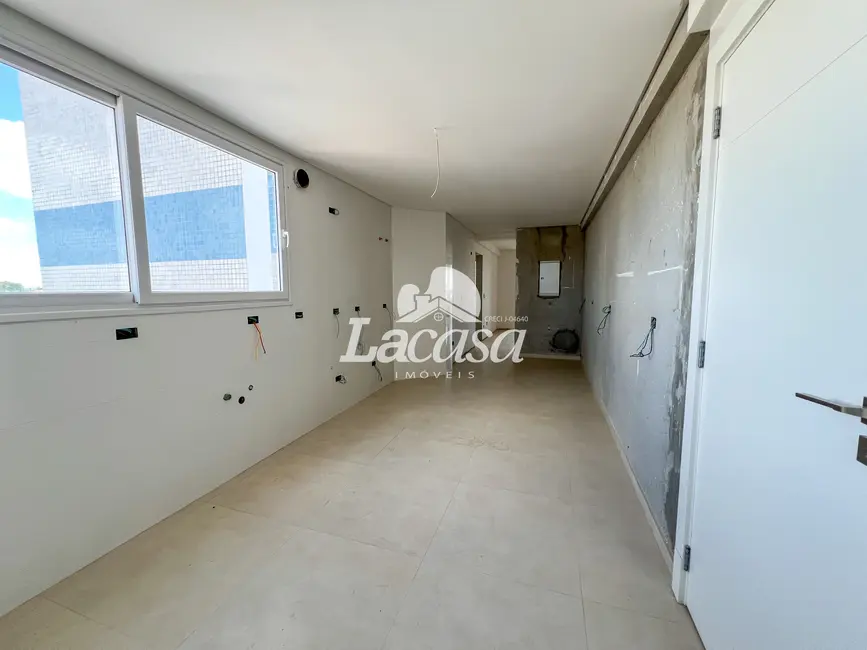 Foto 7 de Apartamento com 3 quartos à venda, 191m2 em Trianon, Guarapuava - PR