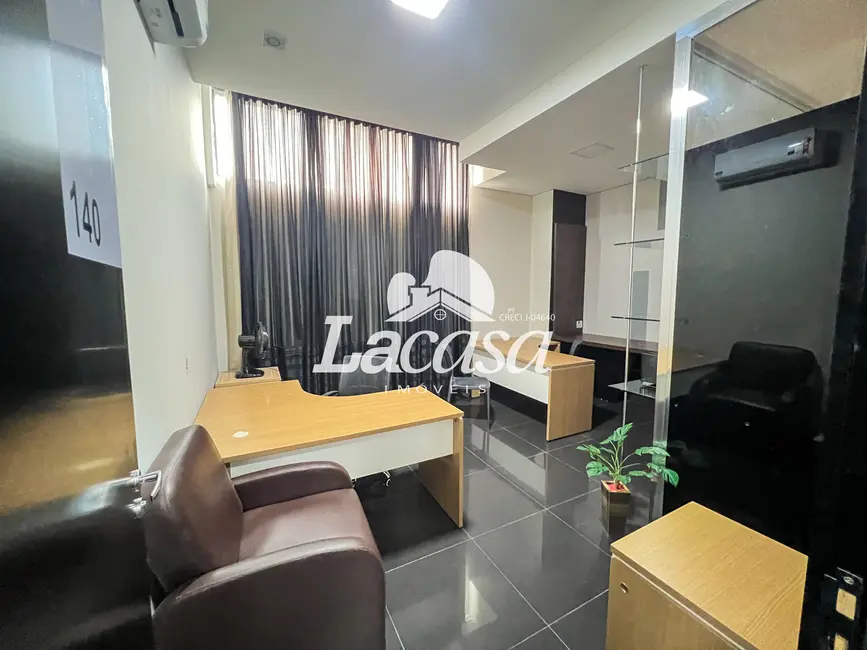 Foto 1 de Sala Comercial para alugar, 17m2 em Centro, Guarapuava - PR