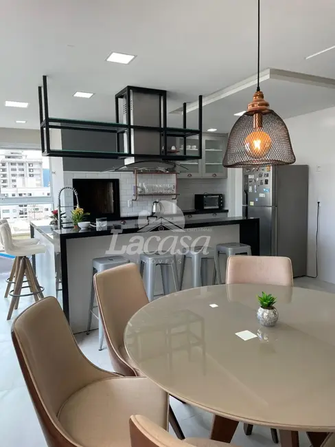 Foto 4 de Apartamento com 3 quartos à venda, 118m2 em Meia Praia, Itapema - SC