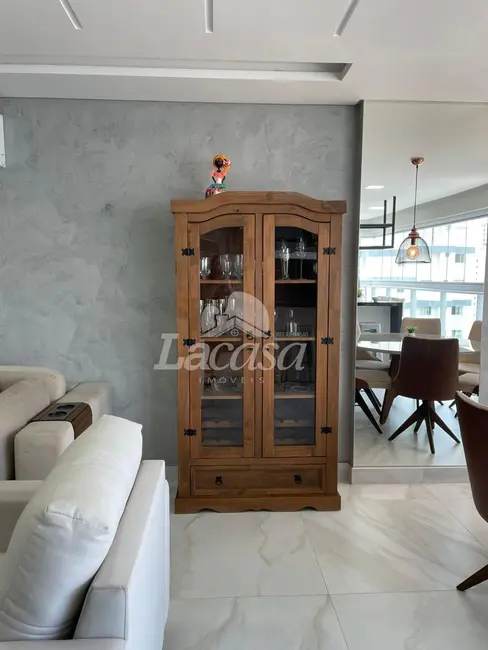 Foto 9 de Apartamento com 3 quartos à venda, 118m2 em Meia Praia, Itapema - SC