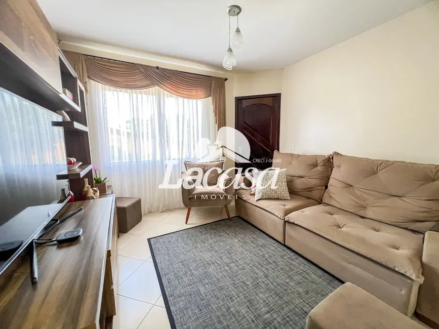 Foto 6 de Casa com 3 quartos à venda, 150m2 em Alto da XV, Guarapuava - PR